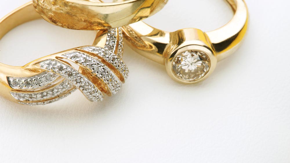 Golden Schemes For Sparkling Season Golden Schemes For Sparkling Season