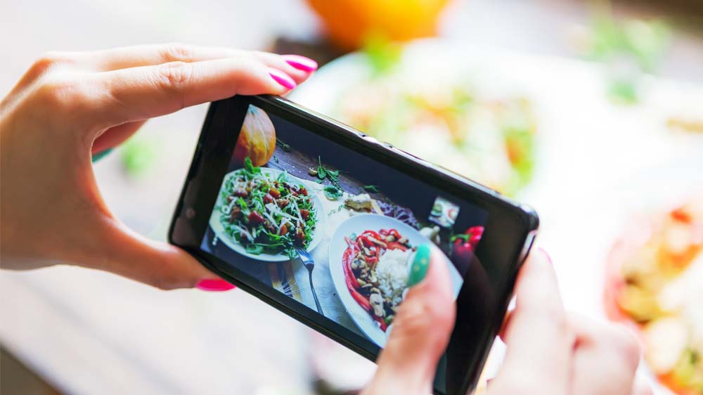 How has Gurgaon emerged as a food-tech hub?