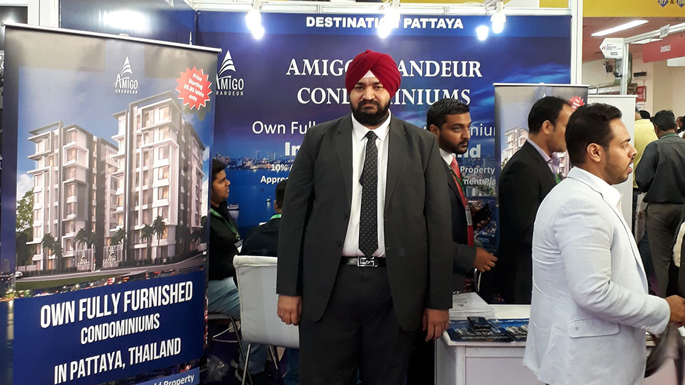 Perfect Investment Opportunity At Pattaya In Hospitality Business Amigo Grandeur Iniums Is Located At 800 Metres From Jomtien Beach It Built On 1860 Square Yard Land Soi Chayarpruek In Pattaya Consisting Of 8