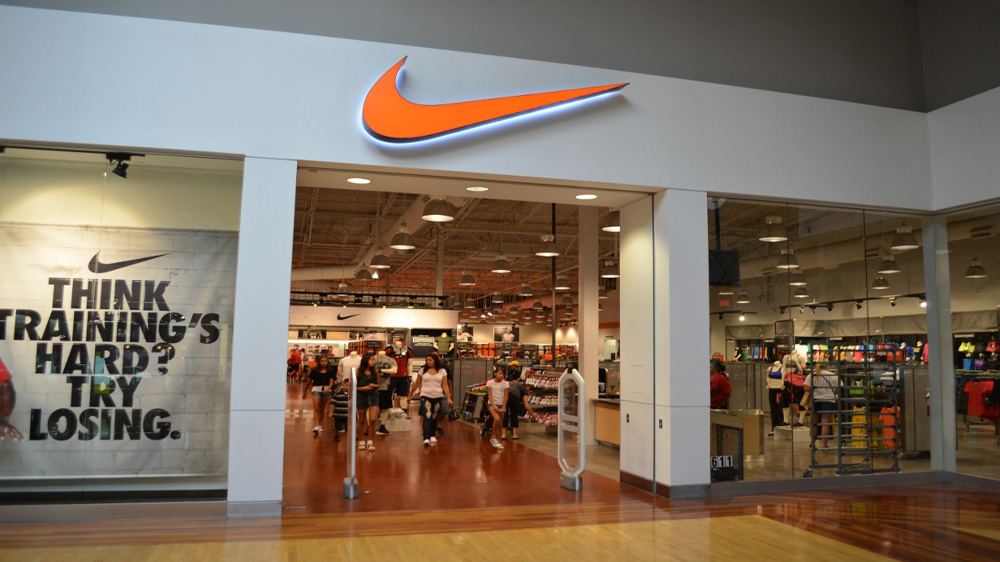 nike shoe store