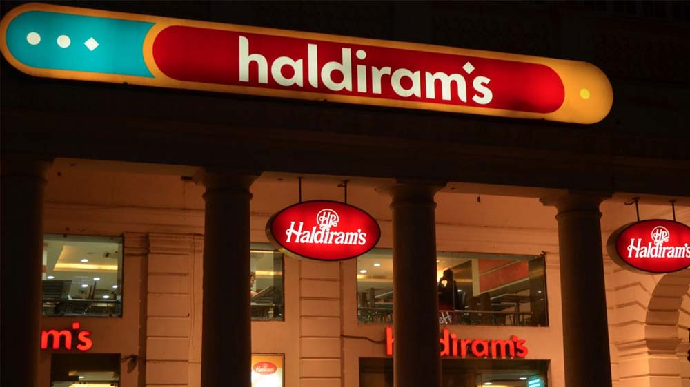 Haldiram\'s leads Indian QSR market with Rs 2,100 crore revenue