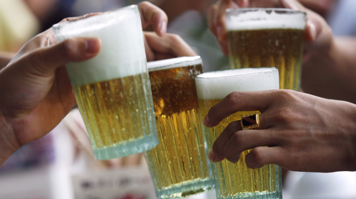 Small Restaurants Ing Liquor Cannot Opt For Gst Small Restaurants Ing Liquor Cannot Opt For Gst