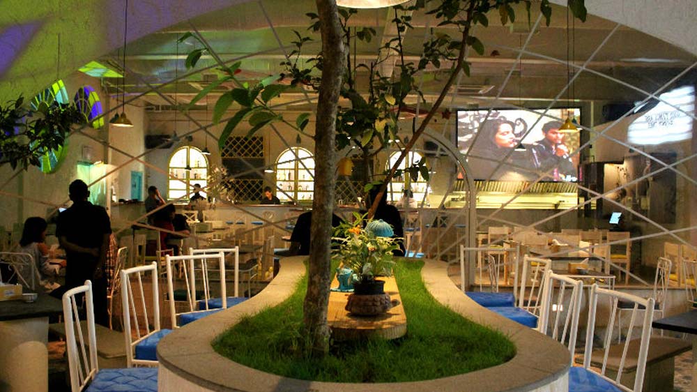 Speciality Opens ‘Hoppipola’