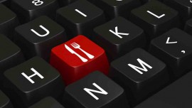 FSSAI tightens the screws for e-commerce food operators; Drafts new norms for the business FSSAI tightens the screws for e-commerce food operators; Drafts new norms for the business